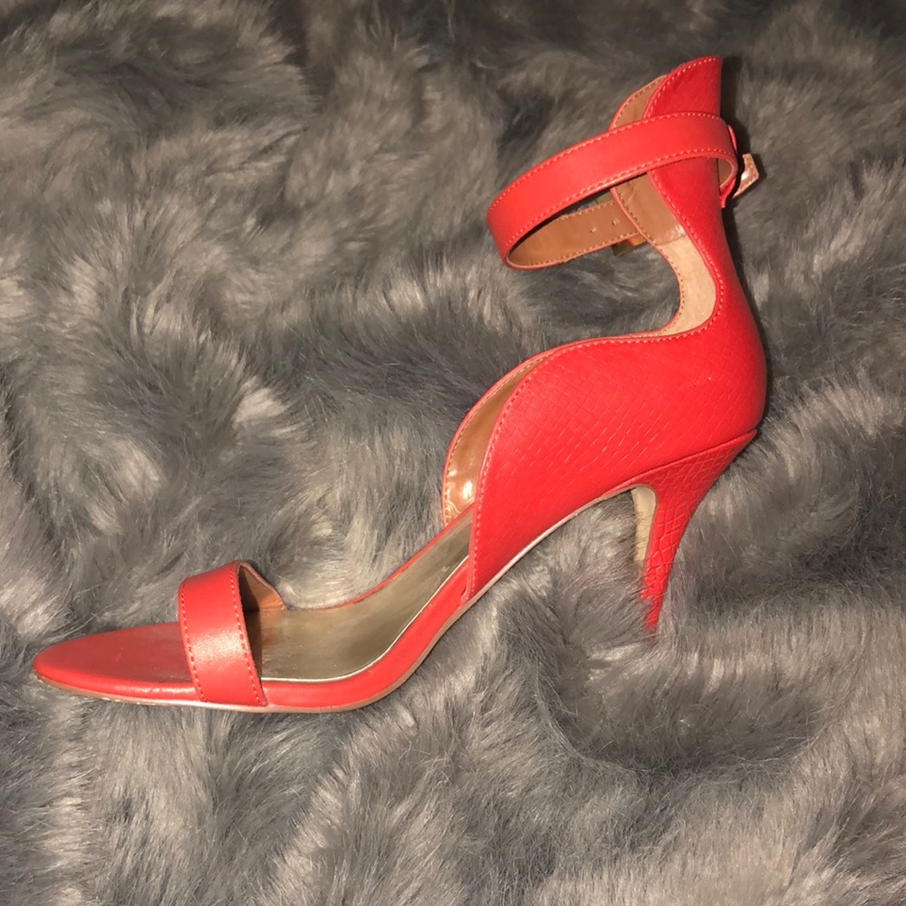 Red-orange Bebe Heels - Picture 2 of 2